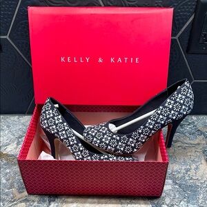 Kelly & Katie Black and White Geometric Heels